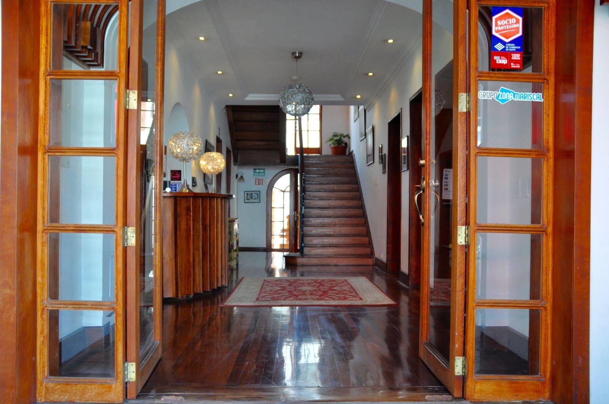 Boutique Hotel Casa Foch Quito Exterior foto